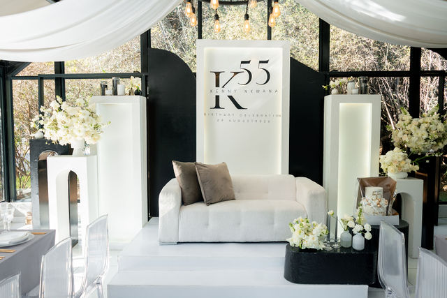 Kenny's 55th - Decor, photograph 6